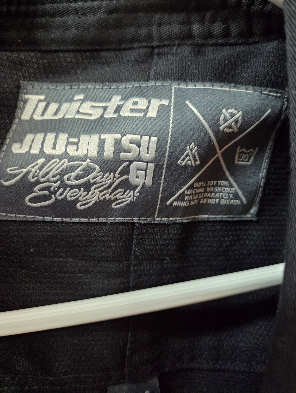 Jujitsu Top - Picture 3 of 7